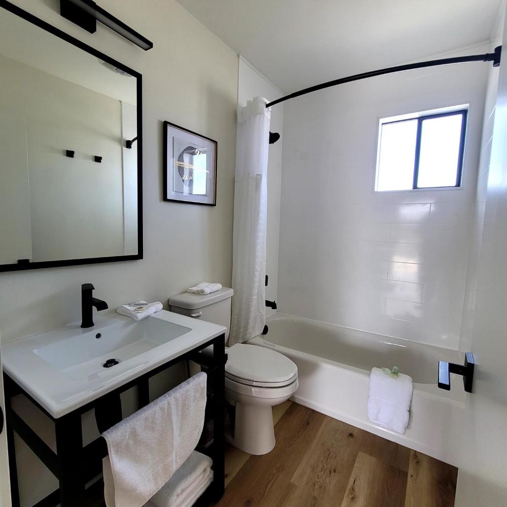 Superior Queen Room interior